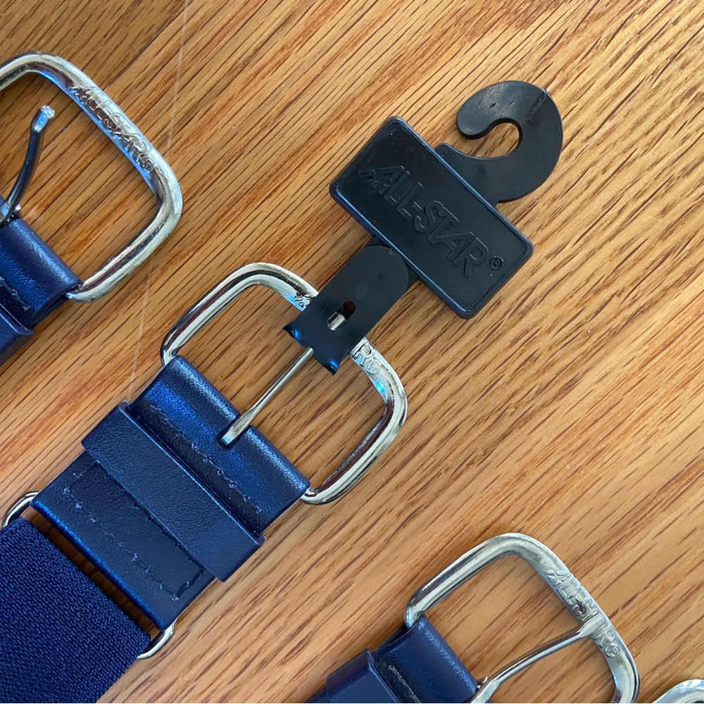 Baseball pant belts